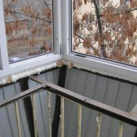 Вынос балкона от пола
